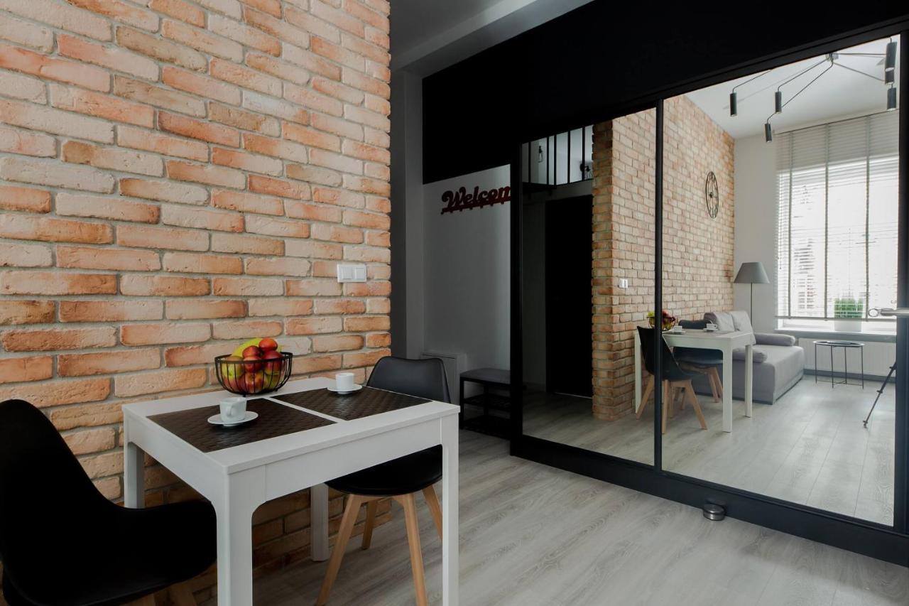 4 Eco Chateau Jagiellonska 22 Old Town * Varšava